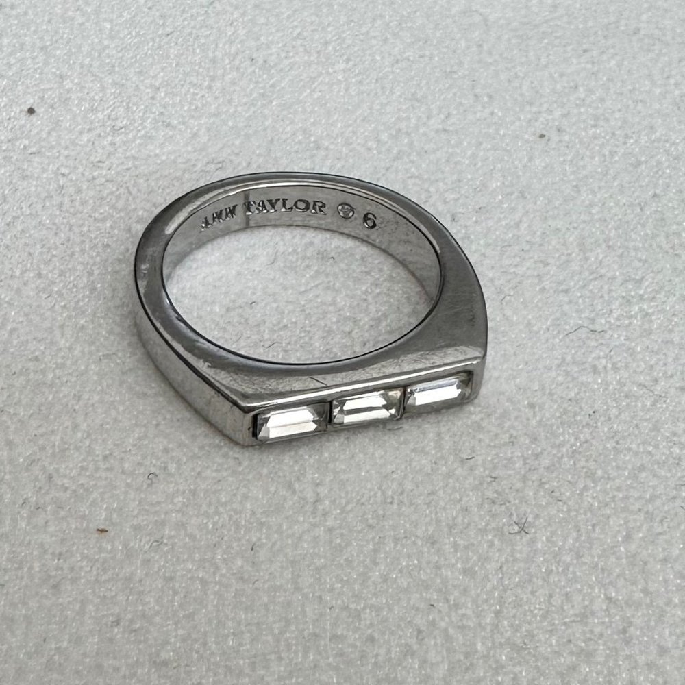 Ann Taylor signed stamped silver rectangle gemstones CZ cubic zirconia ring
